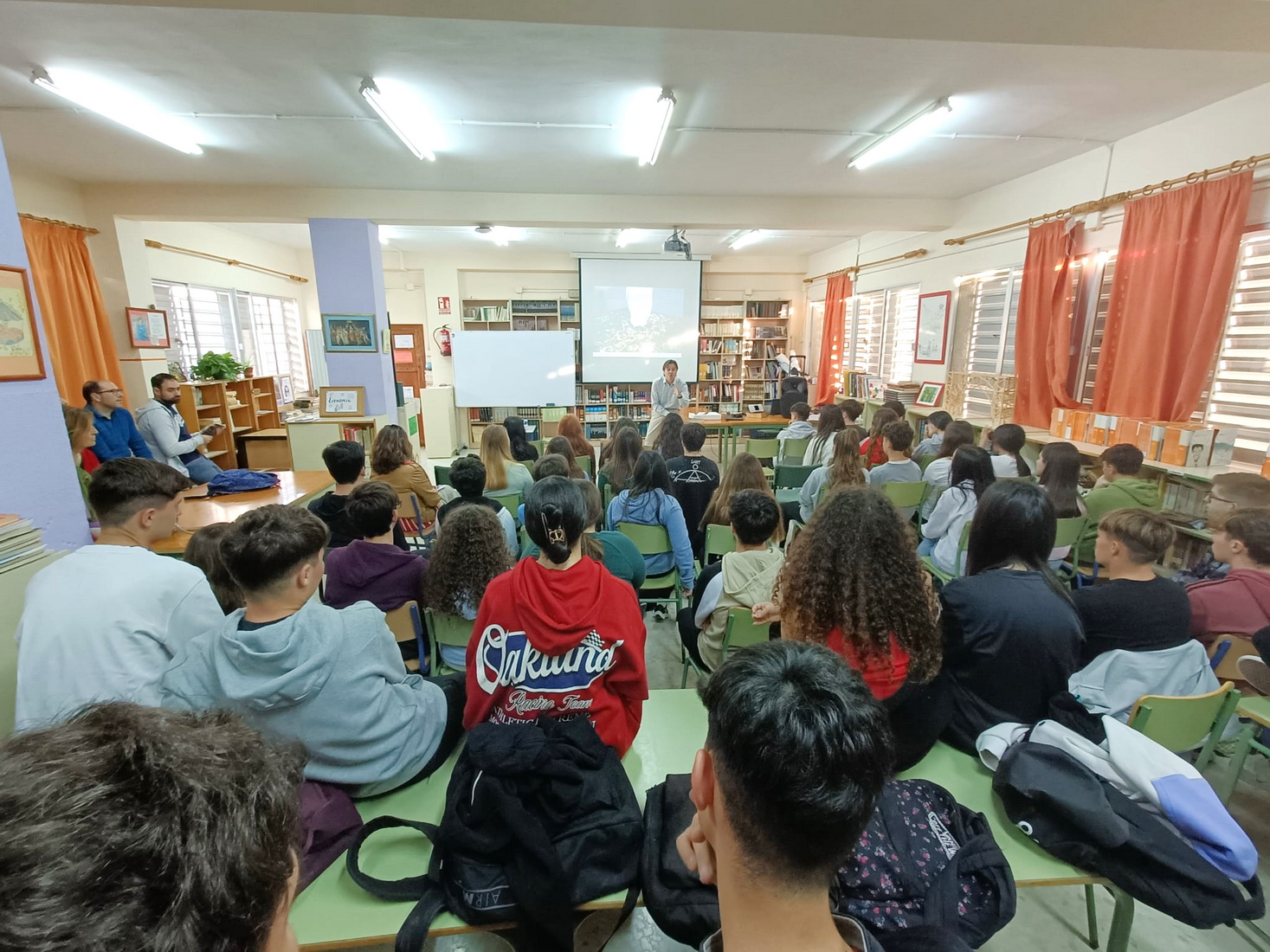 El IES Antigua Sexi de Almuñécar celebra las primeras Jornadas de Salud y Deporte